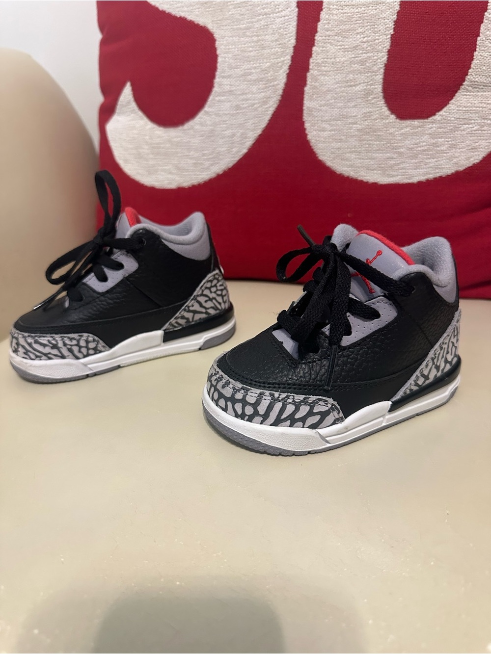 5C Jordan 3 Black Cement